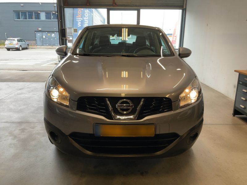 Nissan Qashqai 2.0 Acenta 2011 – снимка 15