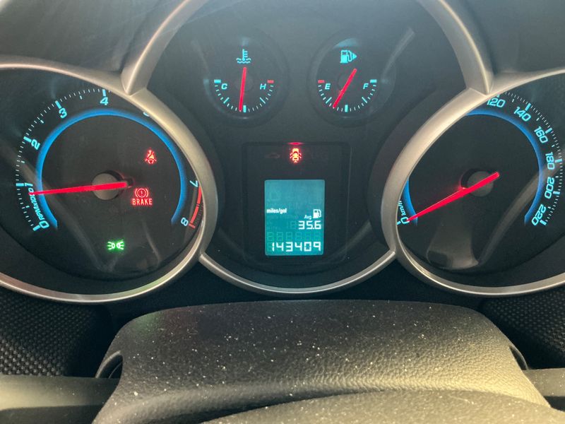 Chevrolet Cruze 1.6 LT 2011 – снимка 4