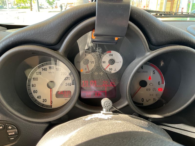 Alfa Romeo Alfa GT 1.9 JTD M-Jet Distinctive 2006 – снимка 4