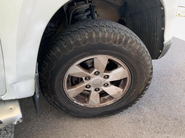 Mitsubishi L 200 2.2 DI-D Doppelkabine 4WD 2021 – снимка 11