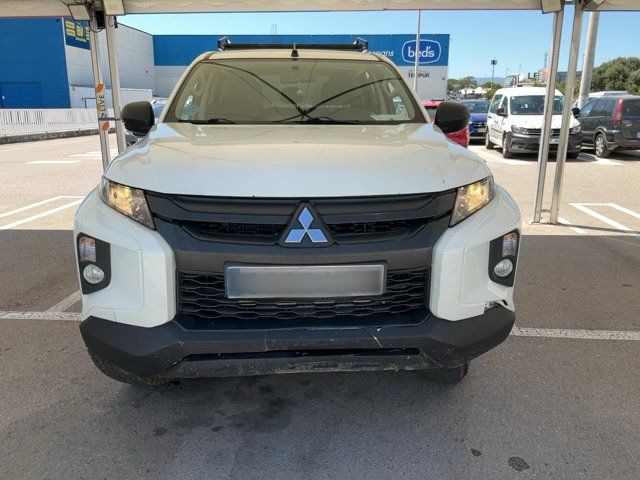 Mitsubishi L 200 2.2 DI-D Doppelkabine 4WD 2021 – снимка 14