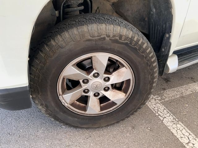 Mitsubishi L 200 2.2 DI-D Doppelkabine 4WD 2021 – снимка 3
