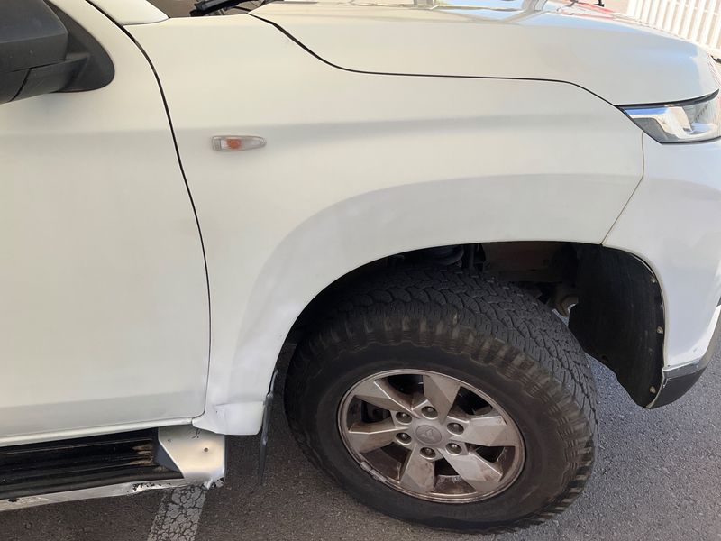 Mitsubishi L 200 2.2 DI-D Doppelkabine 4WD 2021 – снимка 22