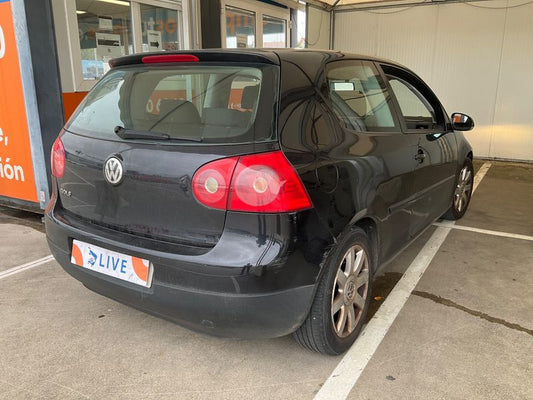 Volkswagen Golf V 1.9 TDI Sportline 2004 – снимка 2