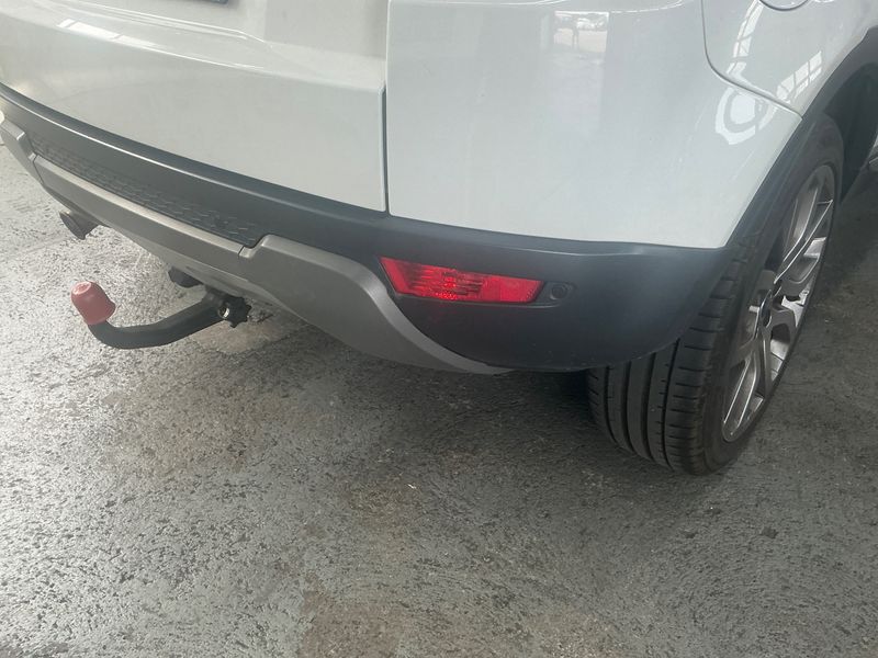 Land Rover Evoque 2.2 Td4 Pure 2015 – снимка 36