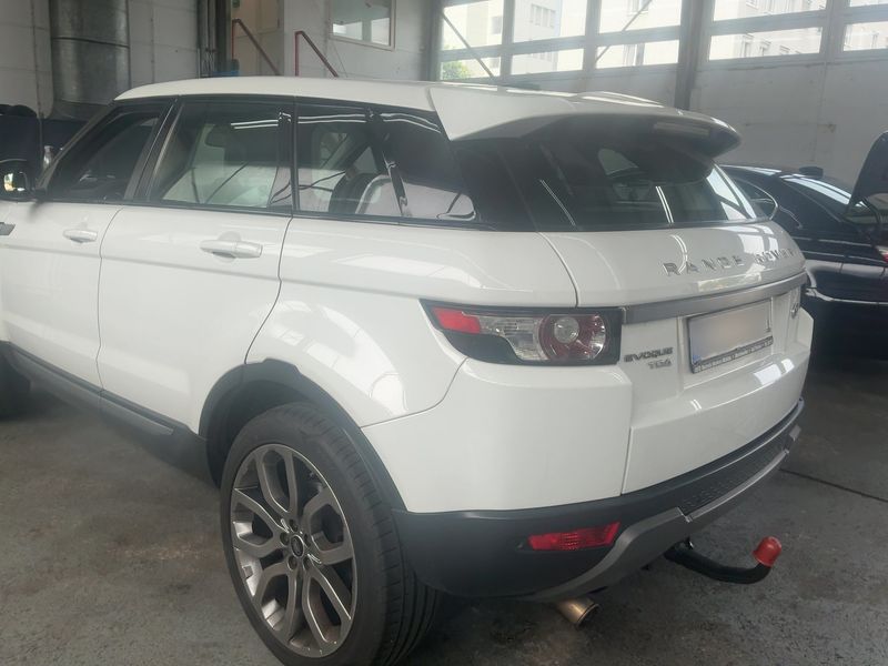 Land Rover Evoque 2.2 Td4 Pure 2015 – снимка 6