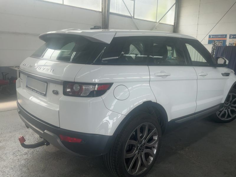 Land Rover Evoque 2.2 Td4 Pure 2015 – снимка 8