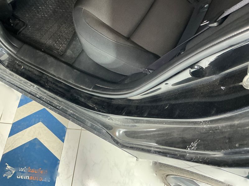 Mazda 3 2.0 Skyactiv-G Mild-Hybrid Comfort + 2021 – снимка 51