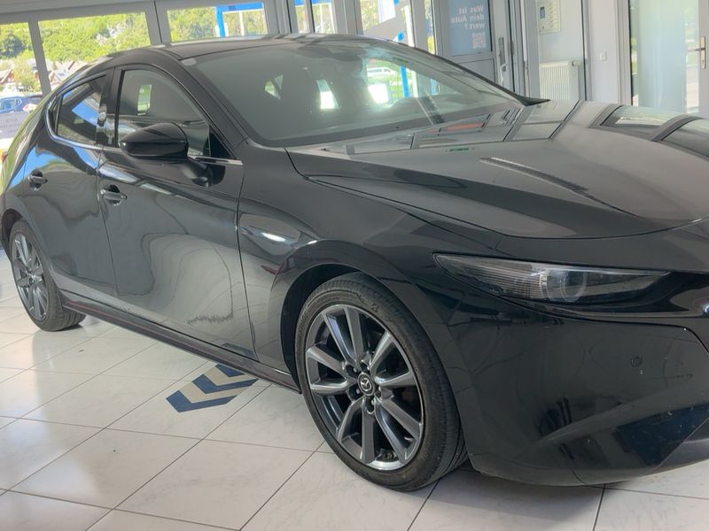 Mazda 3 2.0 Skyactiv-G Mild-Hybrid Comfort + 2021 – снимка 12