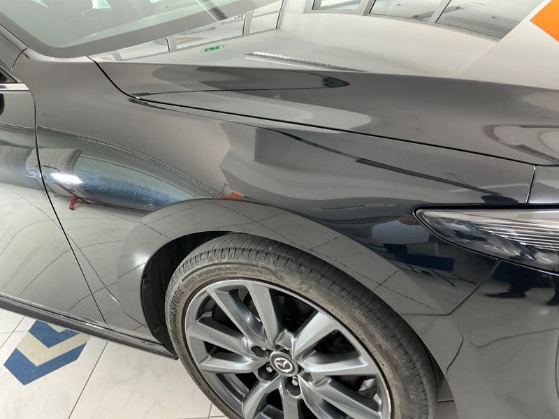 Mazda 3 2.0 Skyactiv-G Mild-Hybrid Comfort + 2021 – снимка 27
