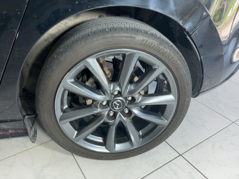 Mazda 3 2.0 Skyactiv-G Mild-Hybrid Comfort + 2021 – снимка 5