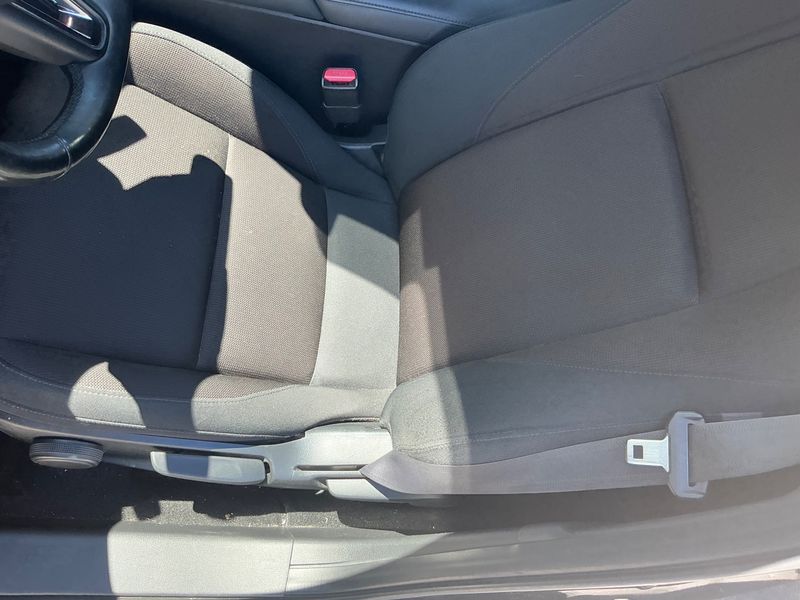 Mazda 3 2.0 Skyactiv-G Mild-Hybrid Comfort + 2021 – снимка 33
