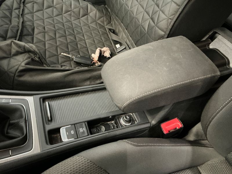 Volkswagen Golf VII 1.6 TDI 2017 – снимка 34