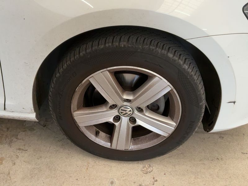 Volkswagen Golf VII 1.6 TDI 2017 – снимка 20