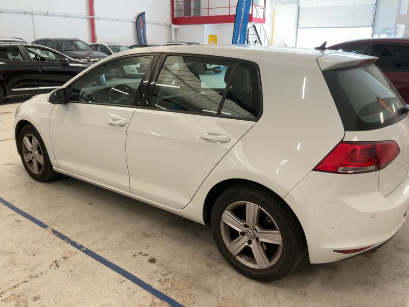 Volkswagen Golf VII 1.6 TDI 2017 – снимка 3