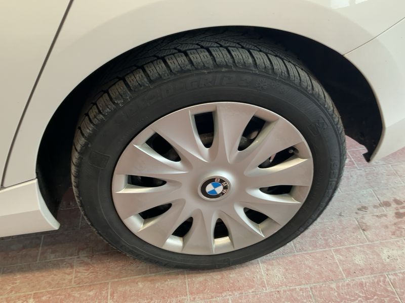 BMW 1er 116i 2011 – снимка 5