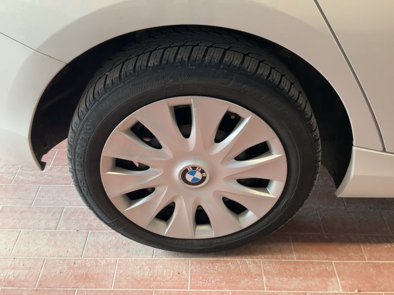 BMW 1er 116i 2011 – снимка 9