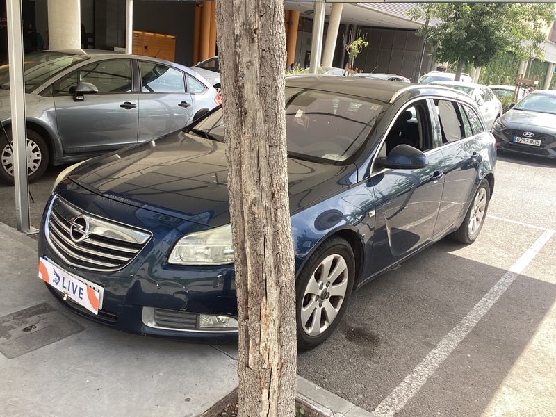 Opel Insignia Sports Tourer 2.0 CDTI Edition 2010 – снимка 1