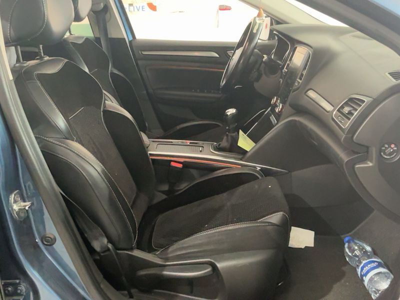 Renault Megane 1.2 TCe Energy Intens 2016 – снимка 16