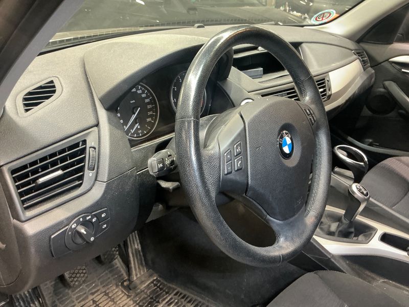 BMW X1 sDrive 18i 2012 – снимка 28