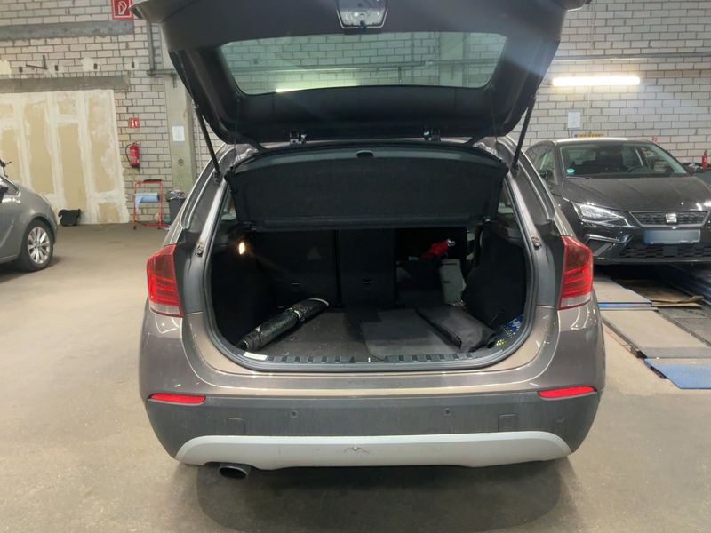 BMW X1 sDrive 18i 2012 – снимка 15