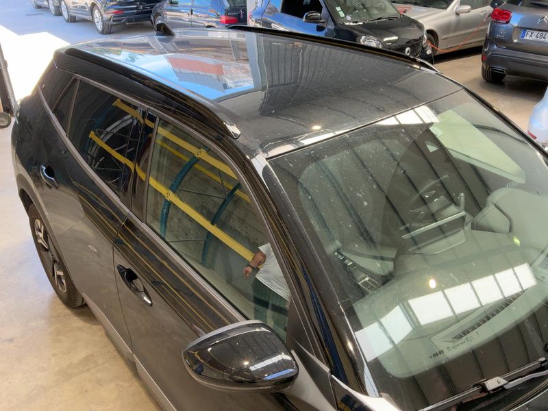 Peugeot 2008 1.2 PureTech Allure 2024 – снимка 13