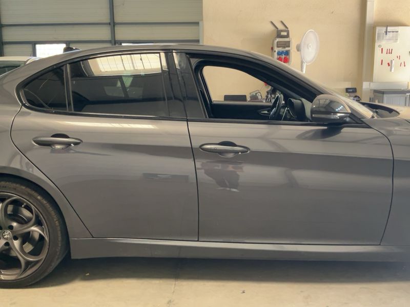 Alfa Romeo Giulia 2.0 Turbo Veloce 2021 – снимка 10