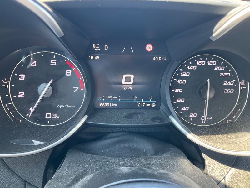 Alfa Romeo Giulia 2.0 Turbo Veloce 2021 – снимка 19