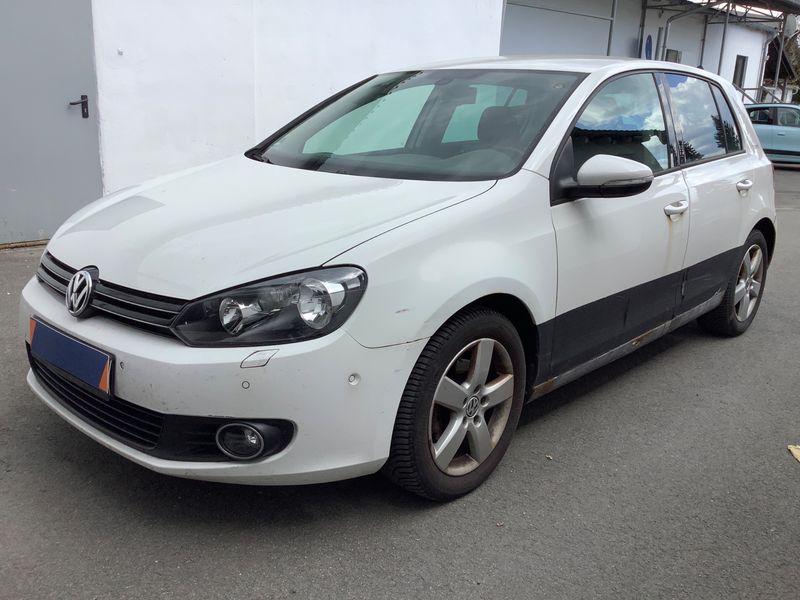 Volkswagen Golf VI 1.4 Team 2010 – снимка 1