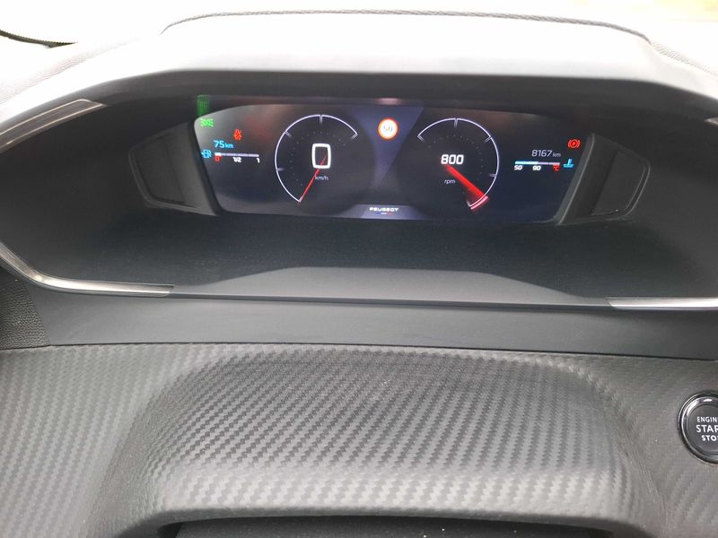 Peugeot 208 1.2 PureTech Allure 2024 – снимка 12