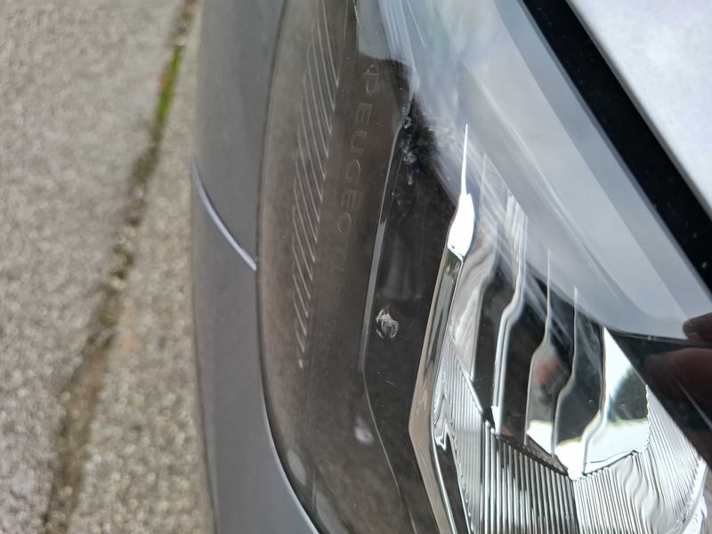 Peugeot 208 1.2 PureTech Allure 2024 – снимка 48