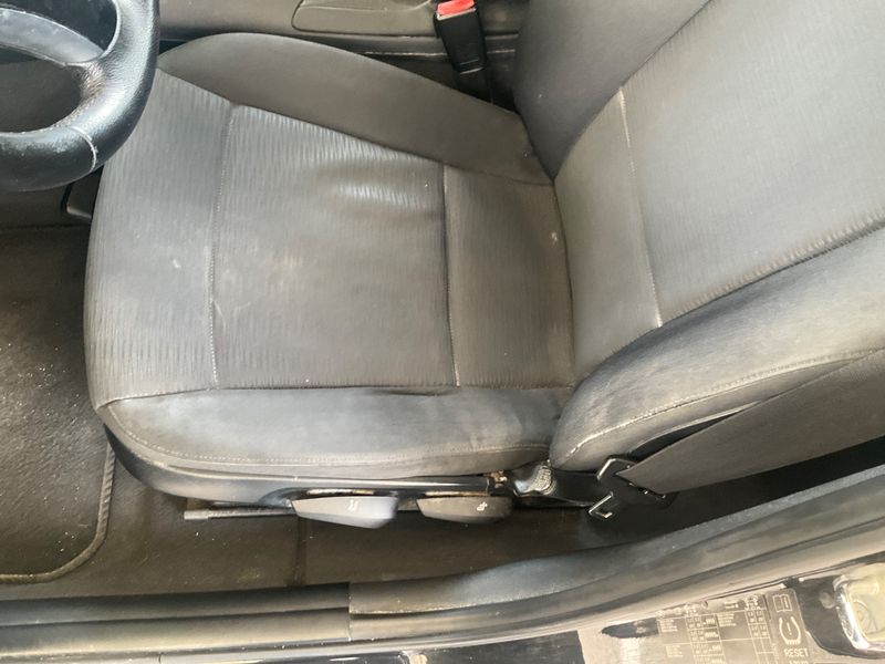 BMW 1er 118i 2007 – снимка 29