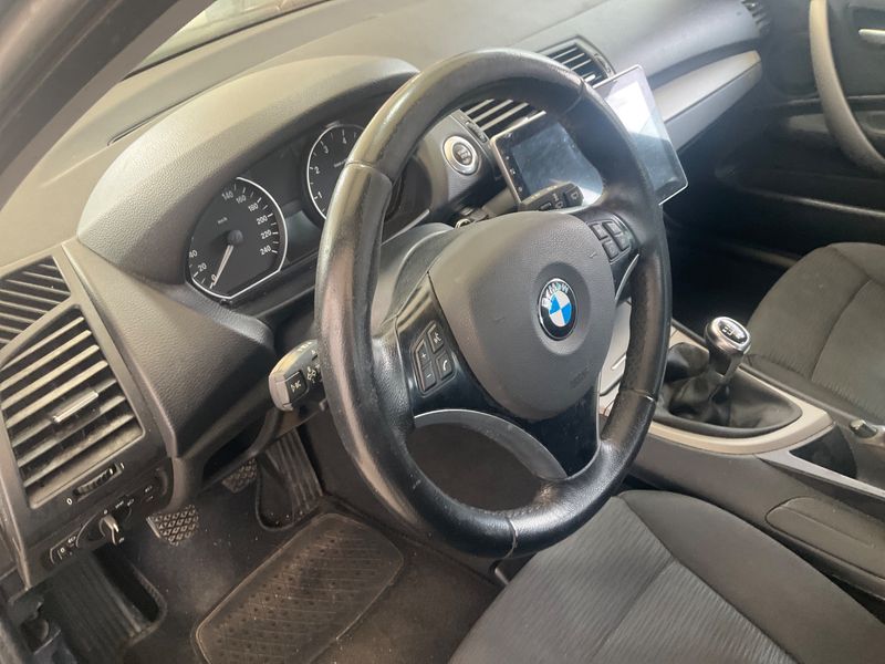 BMW 1er 118i 2007 – снимка 28