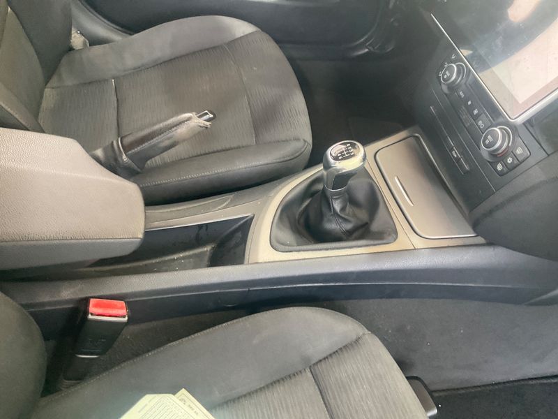 BMW 1er 118i 2007 – снимка 25