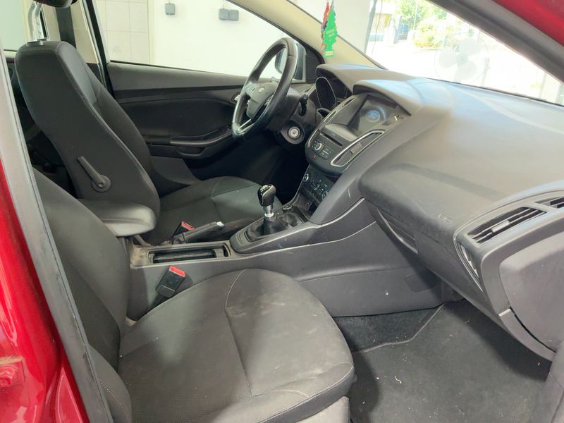 Ford Focus 1.5 TDCi Trend 2017 – снимка 16