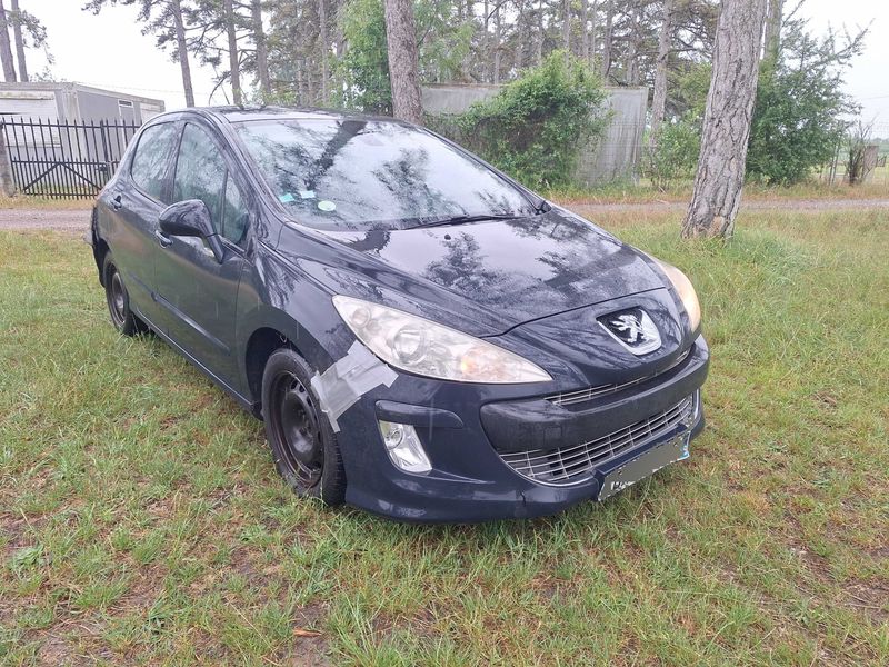 Peugeot 308 1.6 HDi Premium 2011 – снимка 6