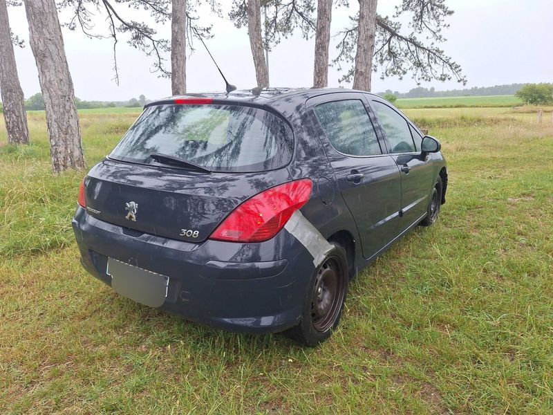 Peugeot 308 1.6 HDi Premium 2011 – снимка 5
