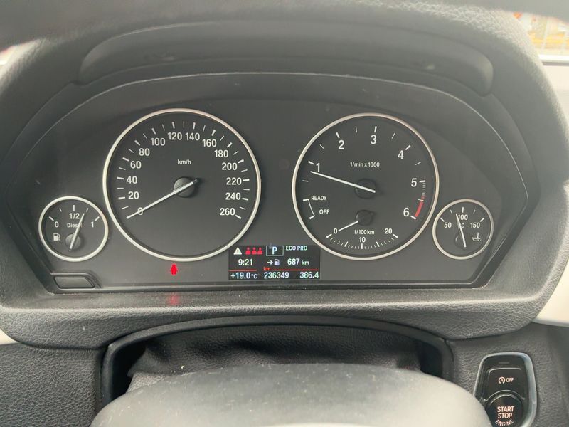 BMW 3er 320d EfficientDynamics Edition 2015 – снимка 13