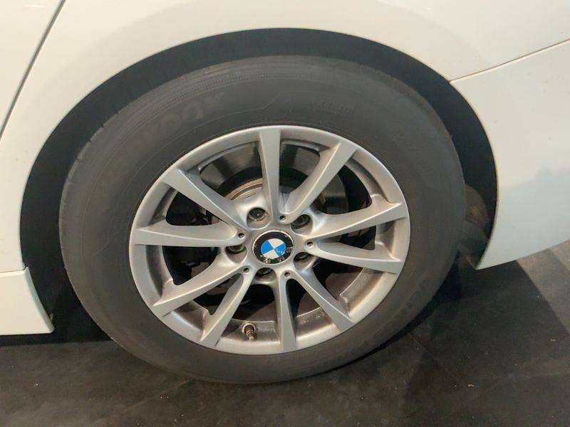 BMW 3er 320d EfficientDynamics Edition 2015 – снимка 17