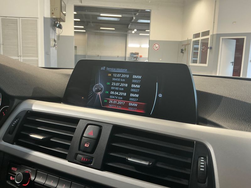 BMW 3er 320d EfficientDynamics Edition 2015 – снимка 22
