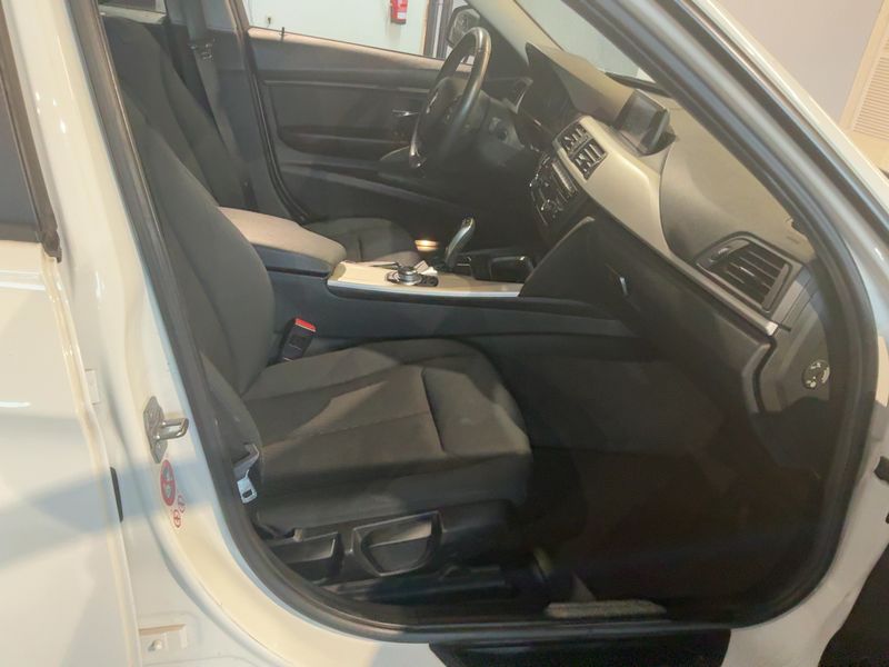 BMW 3er 320d EfficientDynamics Edition 2015 – снимка 11