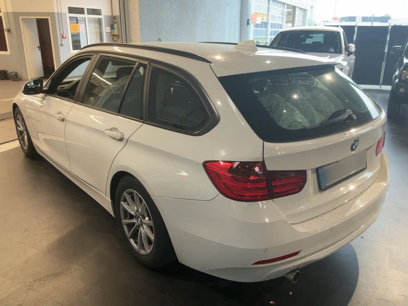 BMW 3er 320d EfficientDynamics Edition 2015 – снимка 3