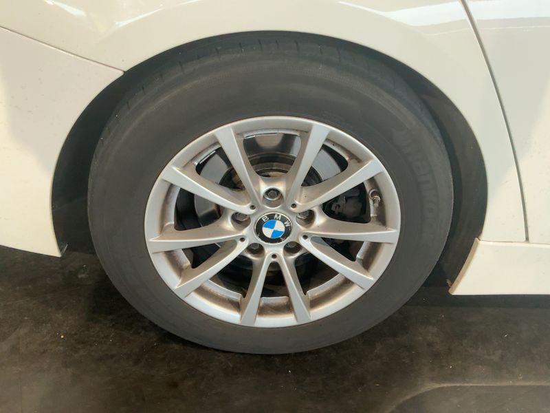 BMW 3er 320d EfficientDynamics Edition 2015 – снимка 18