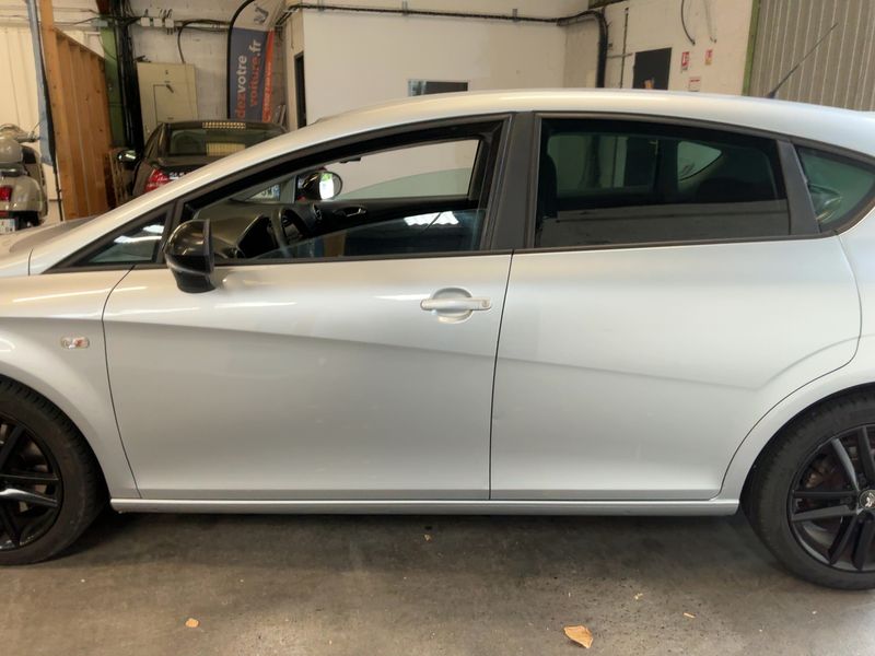 Seat Leon 2.0 TDI FR 2010 – снимка 4