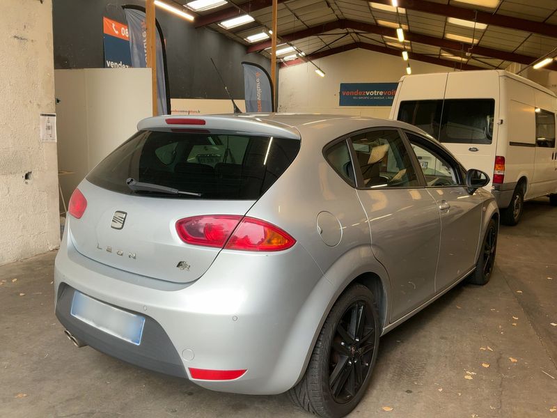 Seat Leon 2.0 TDI FR 2010 – снимка 8