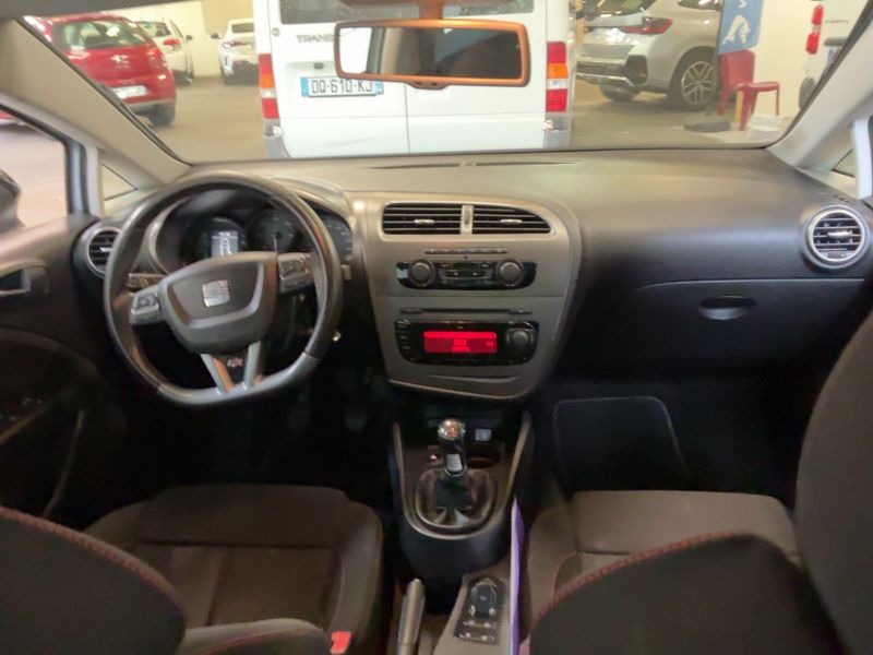 Seat Leon 2.0 TDI FR 2010 – снимка 17