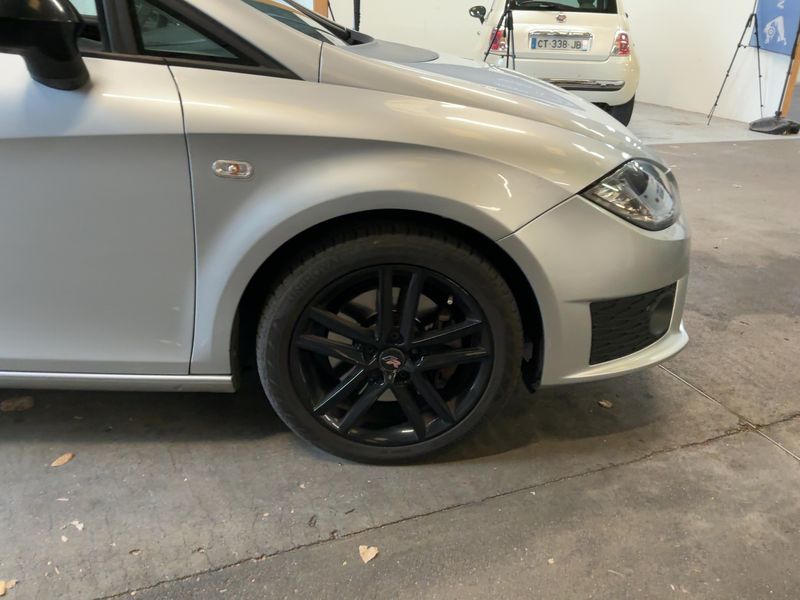 Seat Leon 2.0 TDI FR 2010 – снимка 11