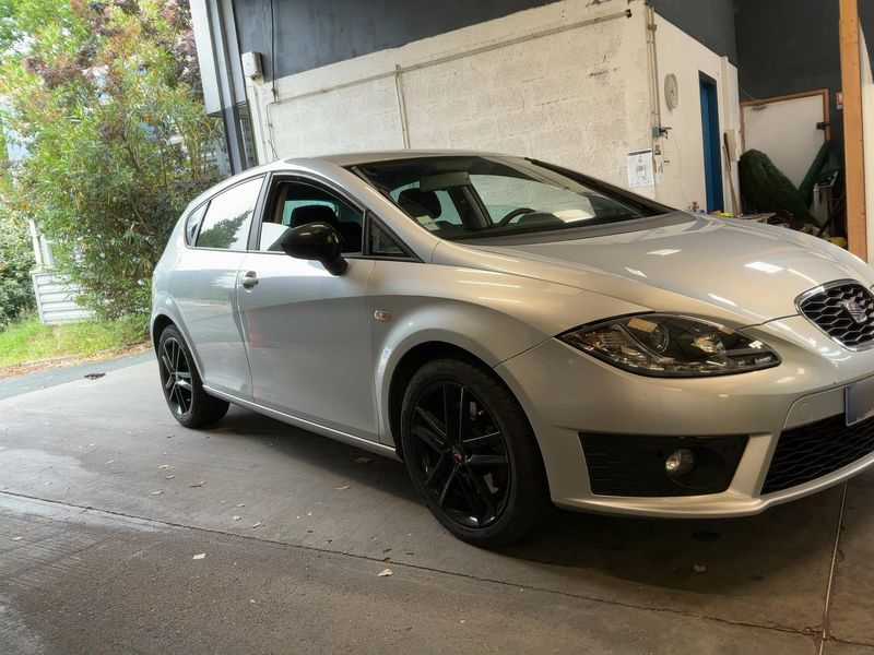 Seat Leon 2.0 TDI FR 2010 – снимка 12