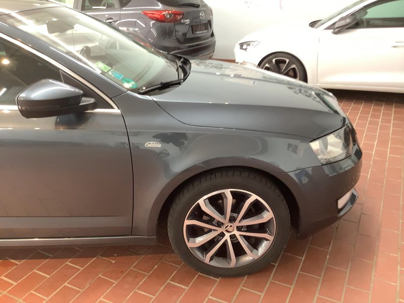 Skoda Octavia 1.6 TDI Edition 2015 – снимка 12