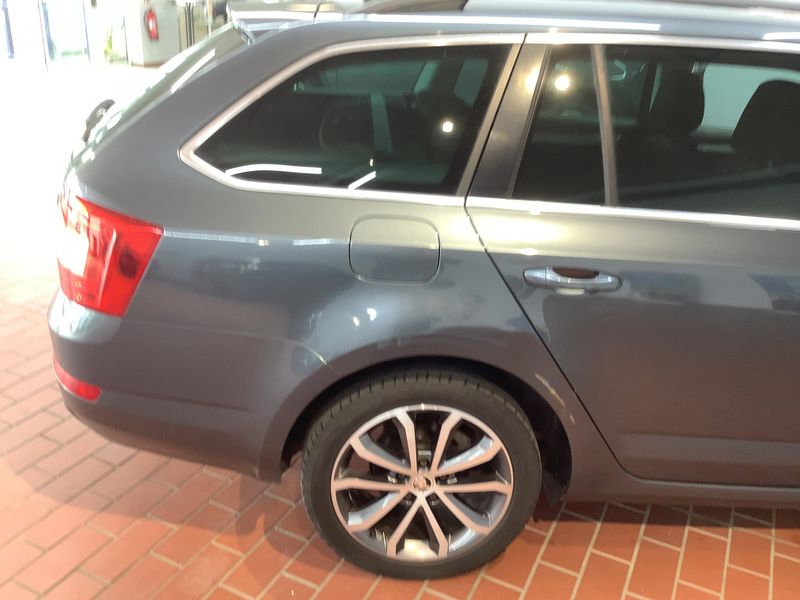 Skoda Octavia 1.6 TDI Edition 2015 – снимка 8